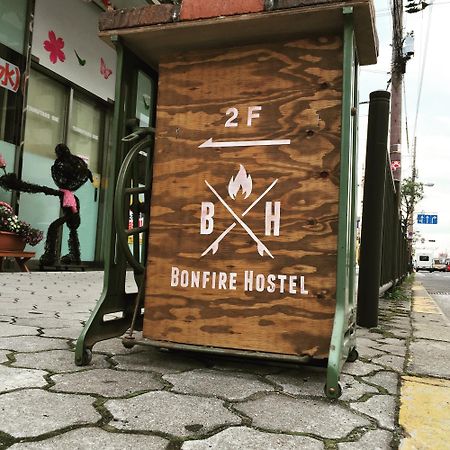 Bonfire Hostel Osaka Exterior photo